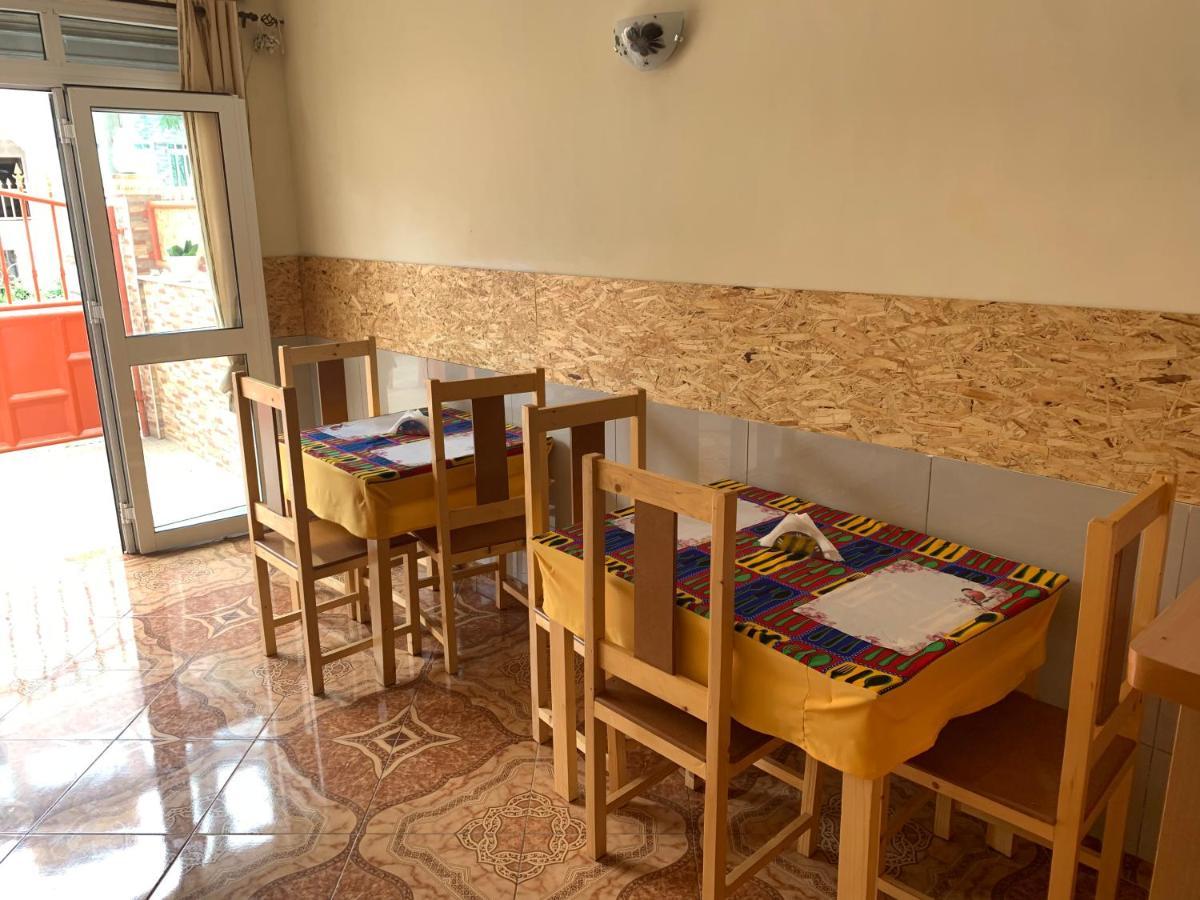 Assomada Girasol Guesthouse מראה חיצוני תמונה